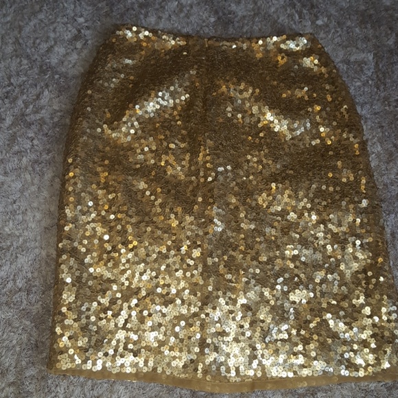 Gold sequin skirt - Picture 3 of 3